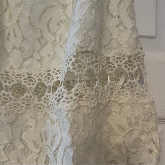 Lace Tank Top - Picture 2 of 9